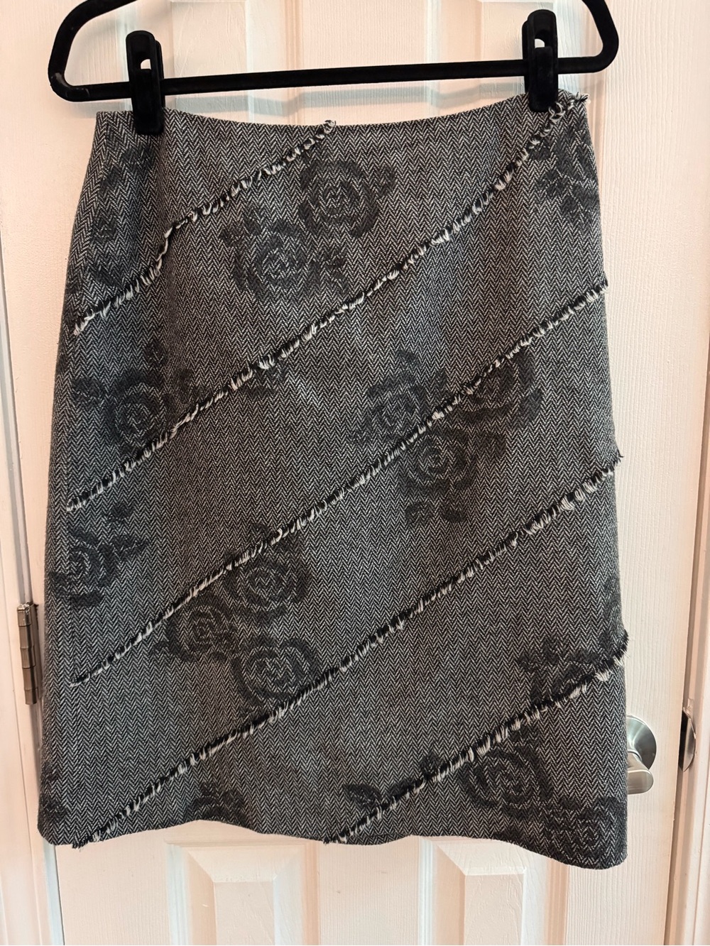 Parisian Vintage Wool Blend Herringbone & Floral Skirt Gray Size 10